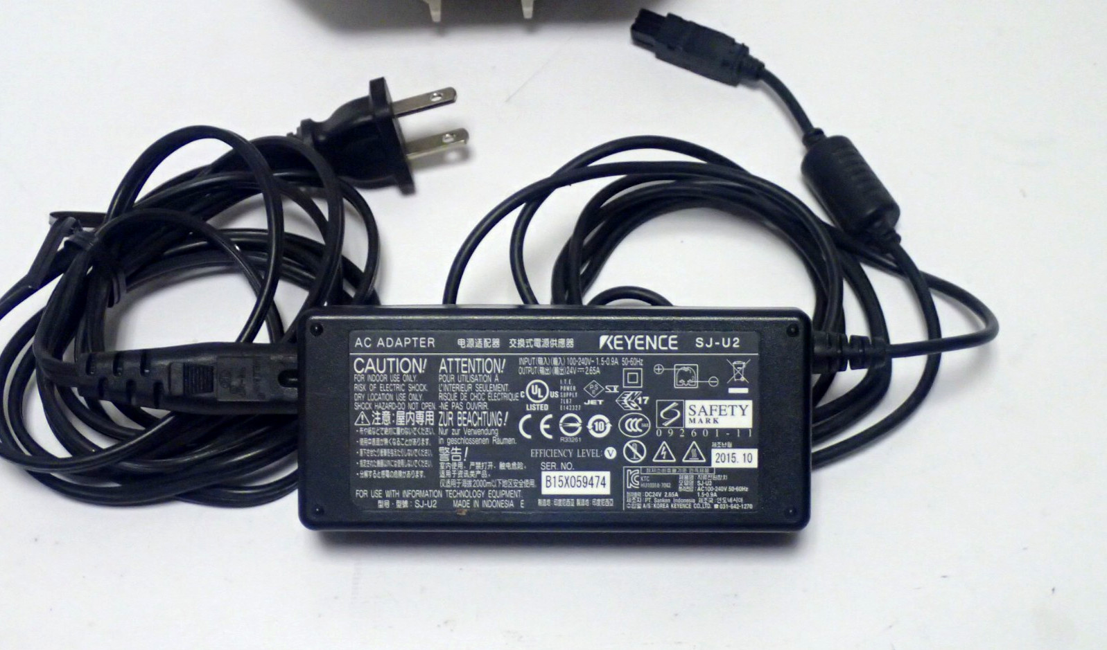 KEYENCE SJ-F031 HIGH SPEED STATIC ELIMINATOR BLOWER