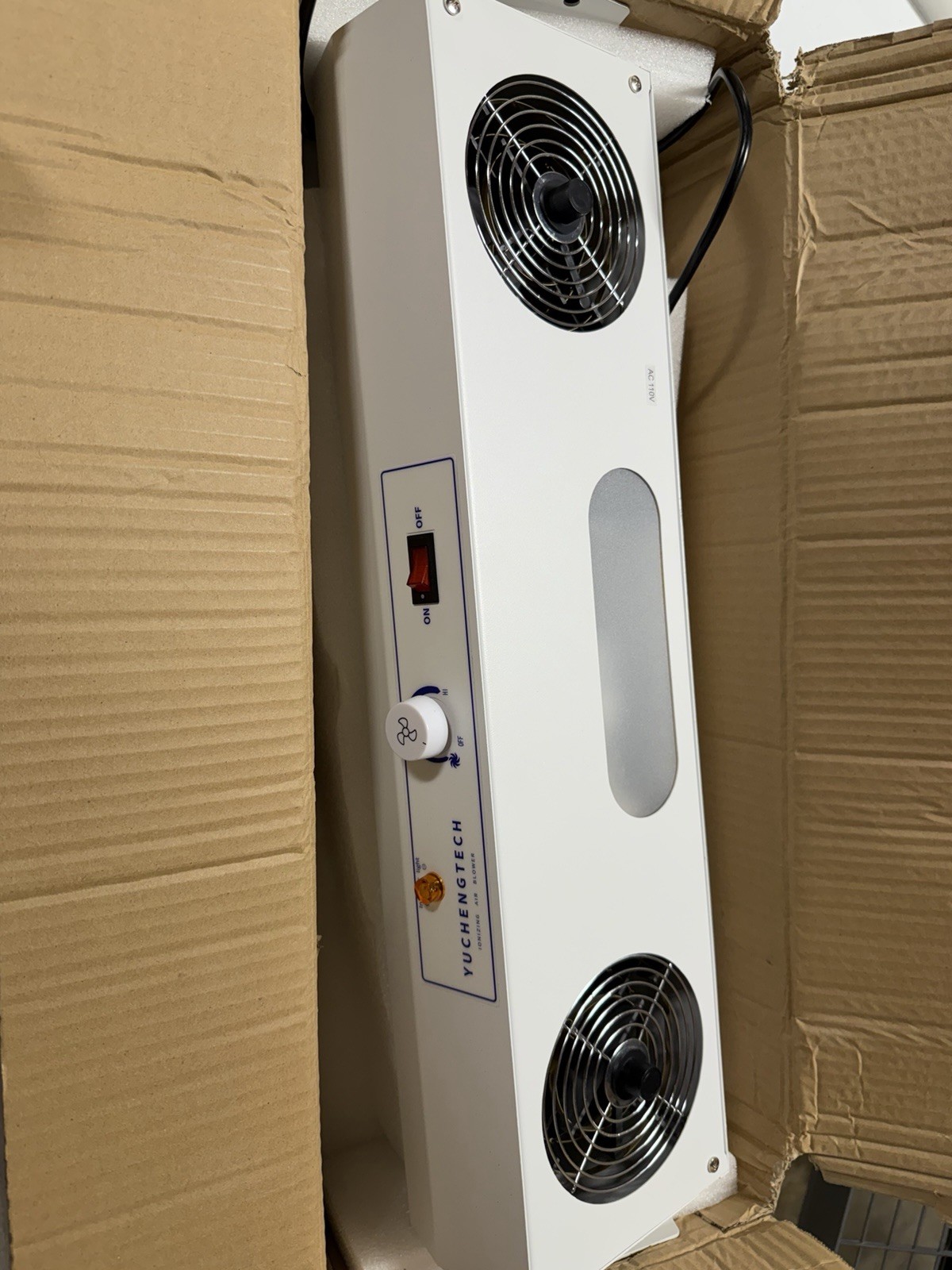 YUCHENGTECH Ionizing Air Blower Cleanroom Equipment Dual Fan AC 110V