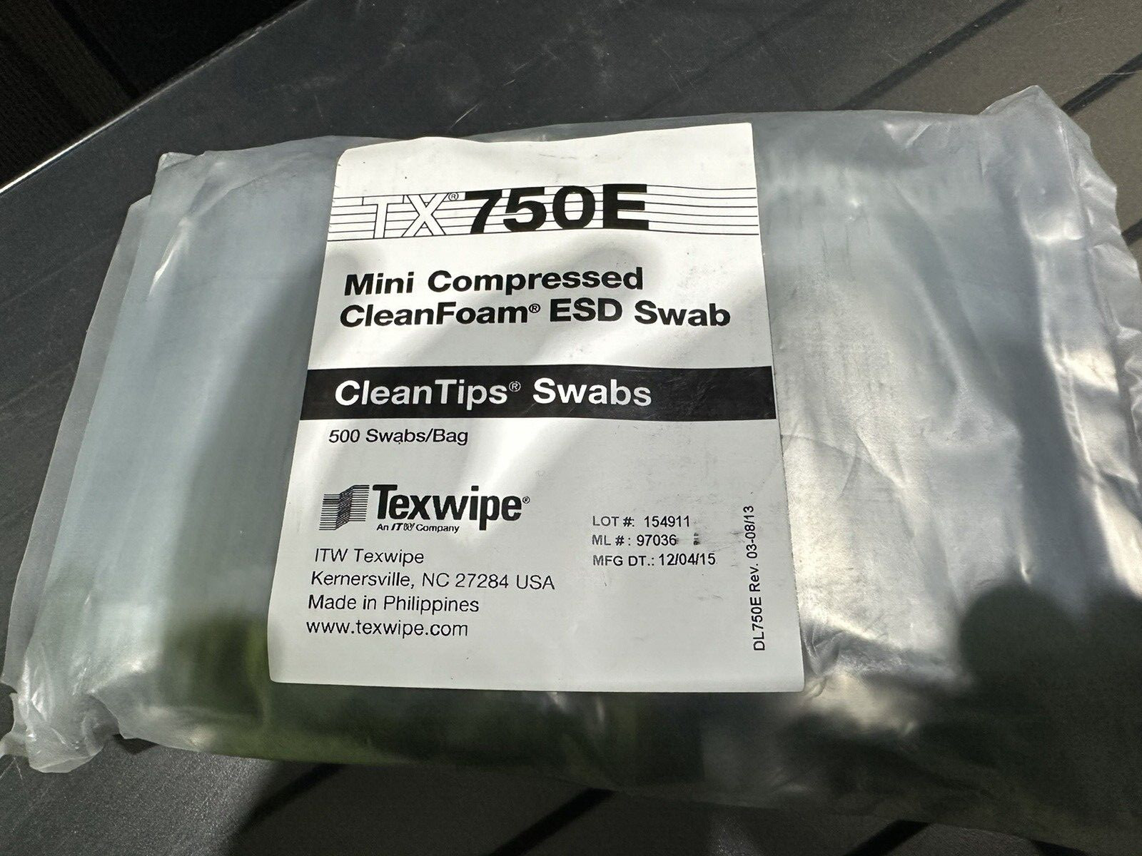TX750E ESD Safe Mini Compressed Cleanroom Swabs 500 pack