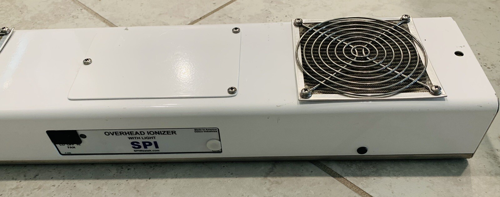 SPI Model 94040 Overhead Cleanroom Air Ionizer With Lights -(Ionic Ionizing)