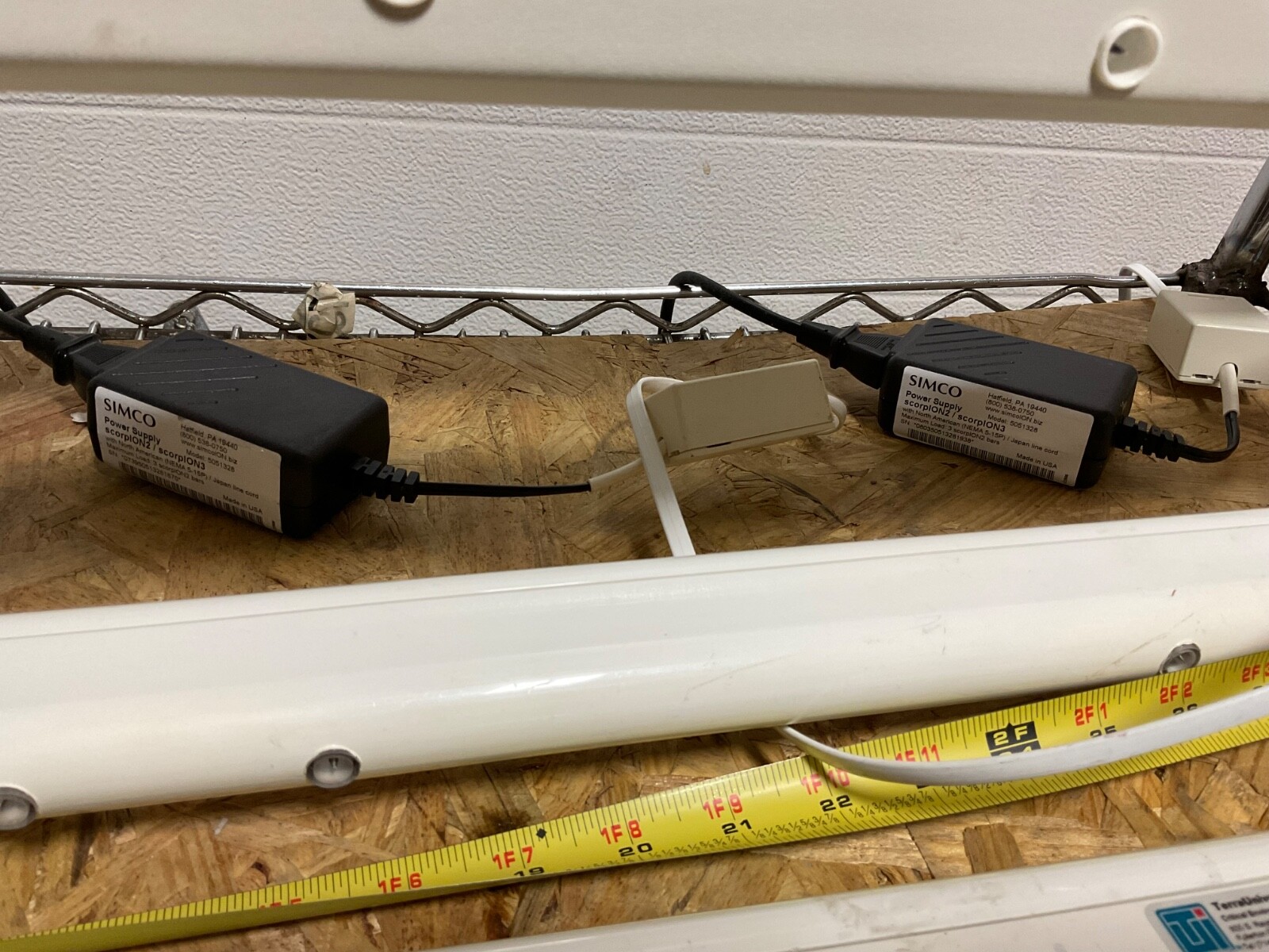 SIMCO LOT of scorpion3 MMI Man Machine Interface IONIZER Bar 44” power supply