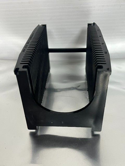 ENTEGRIS / FLUOROWARE 75 MM 3″ WAFER CASSETTE, PA72-30M