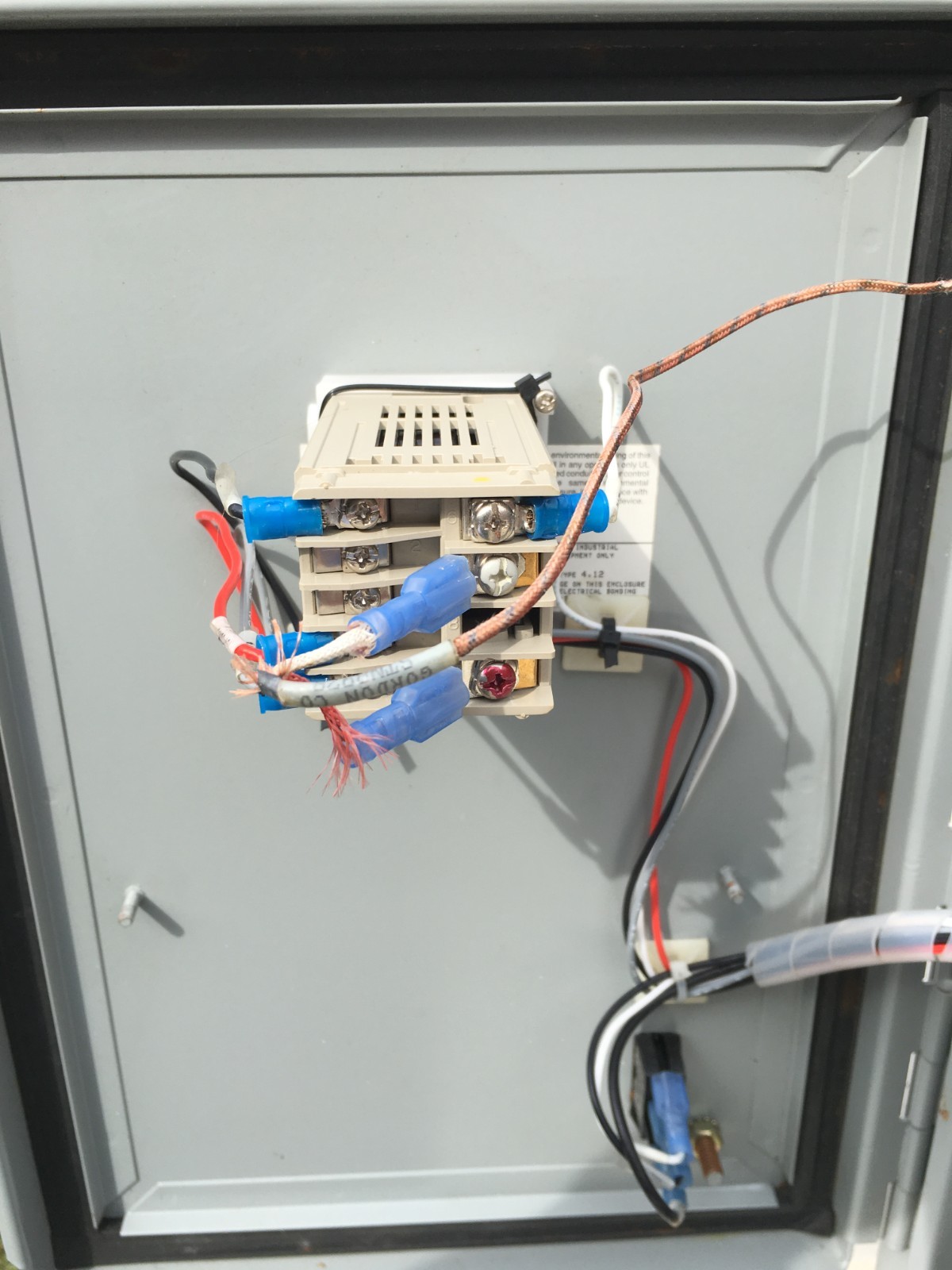 Va-Tran Systems, Inc. Carbon Dioxide Purifier/ Heater/Buffer