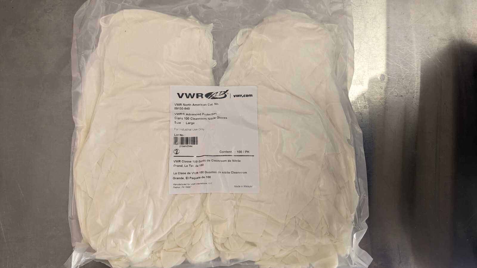 VWR Advanced Protection Class 100 Nitrile Cleanroom Gloves LARGE 89130-840 lab