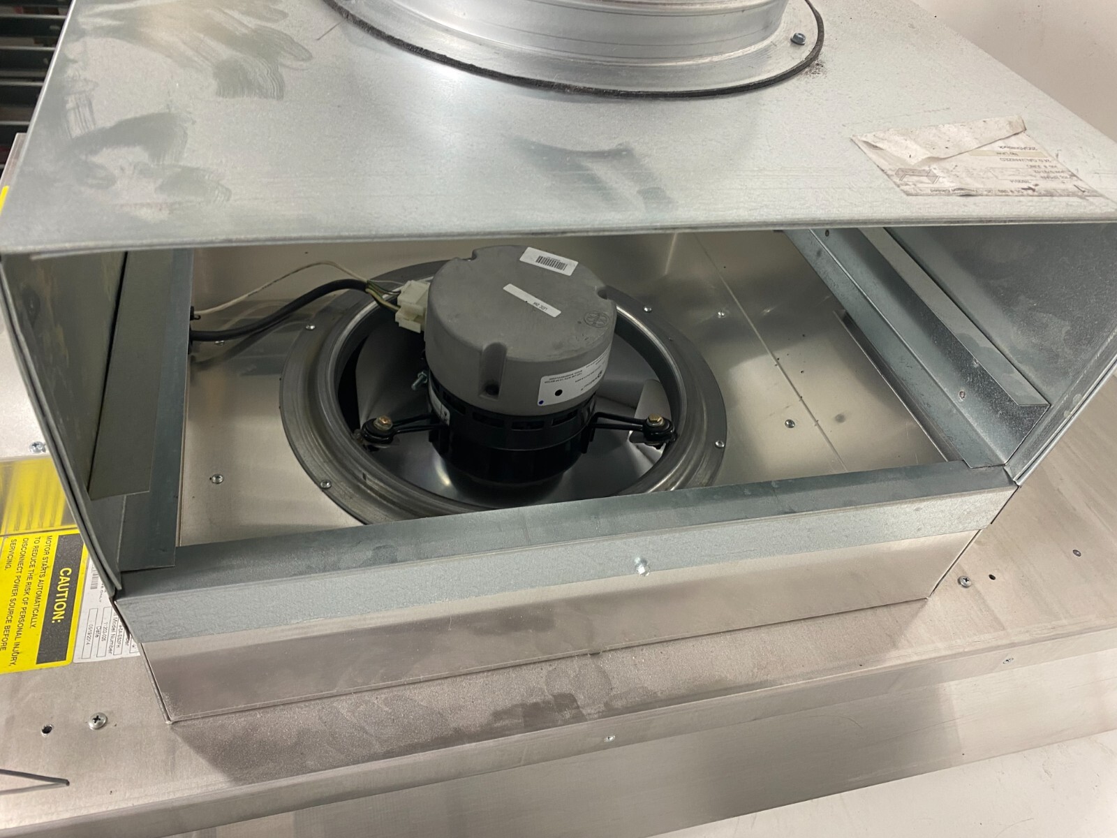 Share Envirco MAC 10 LEDC 2×4 Hepa Filter Fan Unit Model 85502A957