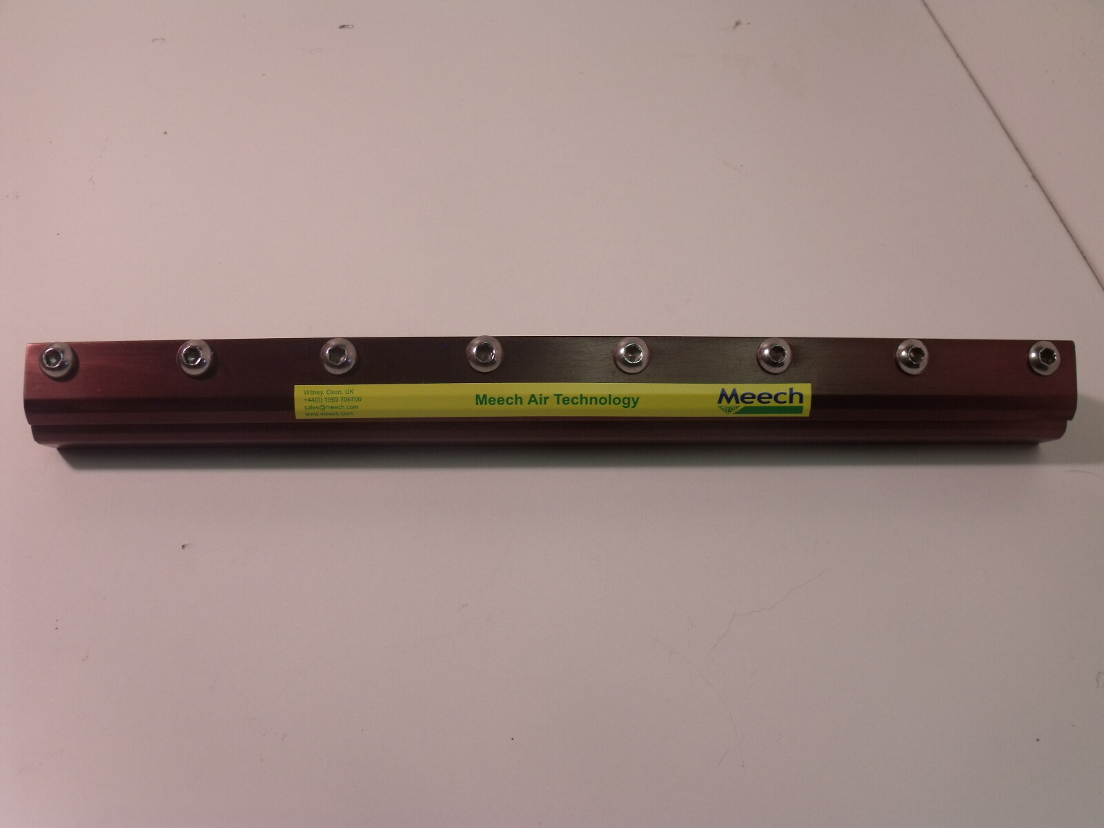 New Meech MYR648.57 300mm Length Pneumatic Neublade Aluminum Airstrip