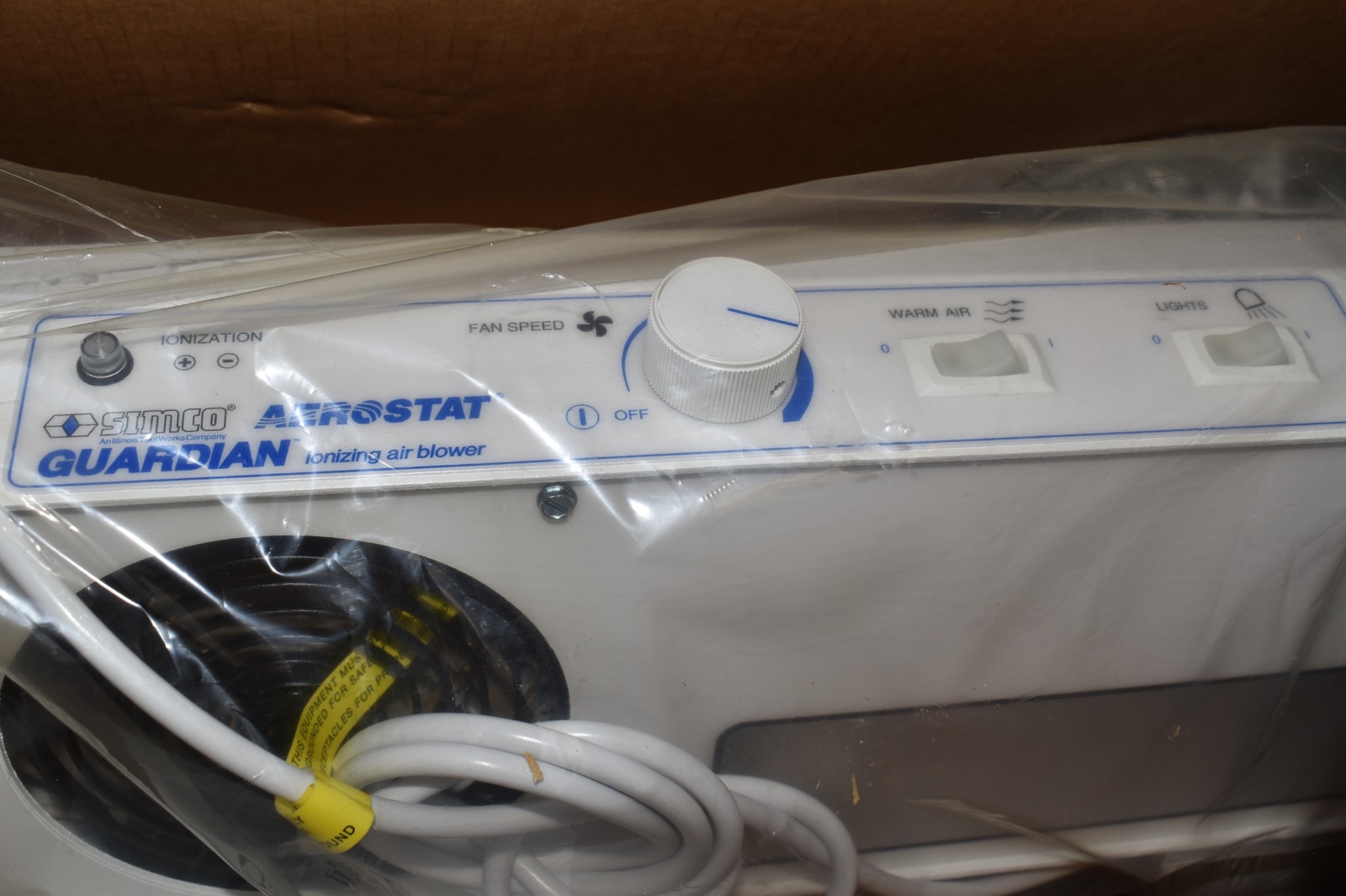 SIMCO ION AEROSTAT GUARDIAN IONIZING AIR BLOWER – NEW IN BOX (AWQ93)