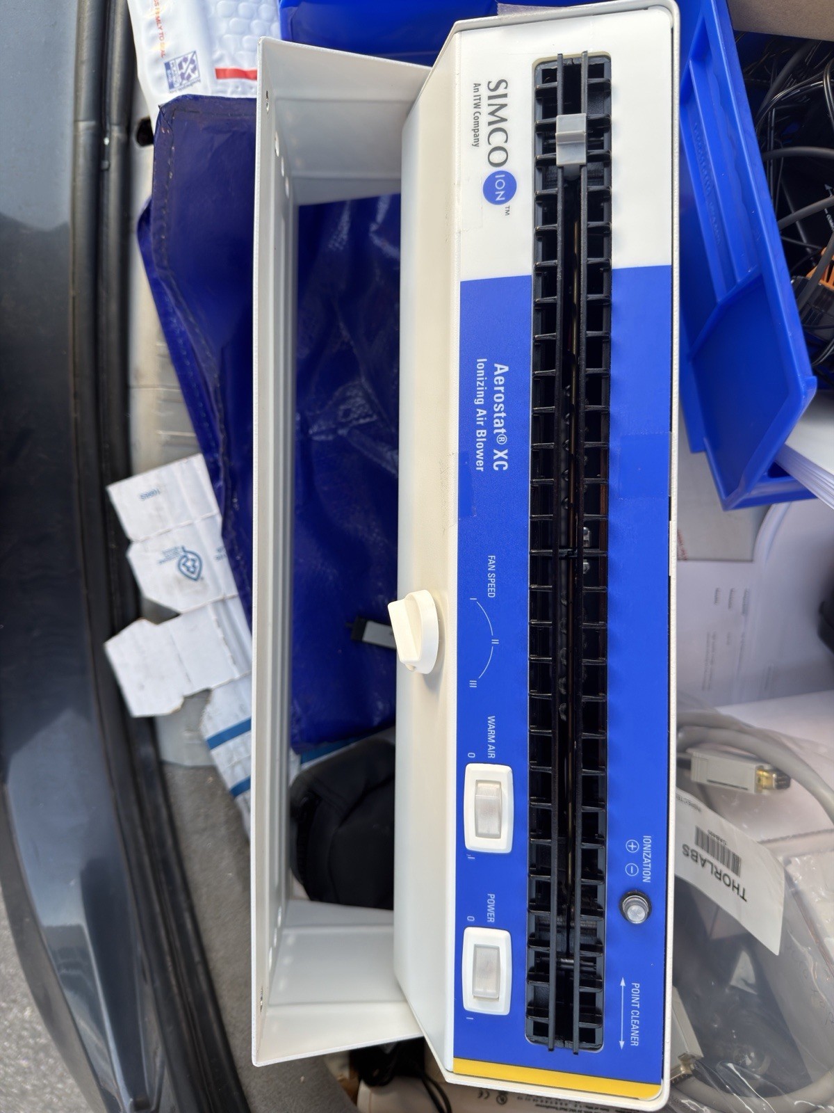 Simco Aerostat XC benchtop ESD ionizer for static-safe workbench