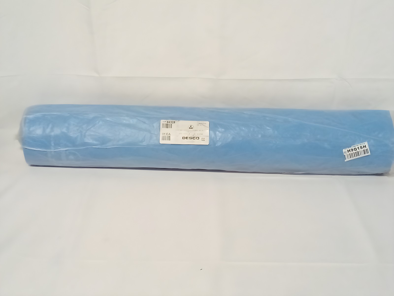 Desco 66325 Statfree Dissipative 2-Layer Rubber ESD Mat 30″ x 72″ Sky Blue New