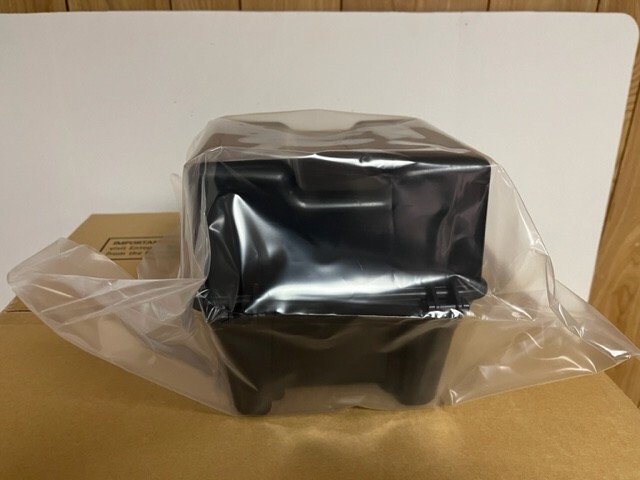 ENTEGRIS 150 mm (6 inch) Wafer Storage Box, E-160-60-101-69F02, NEW. LOT OF 4