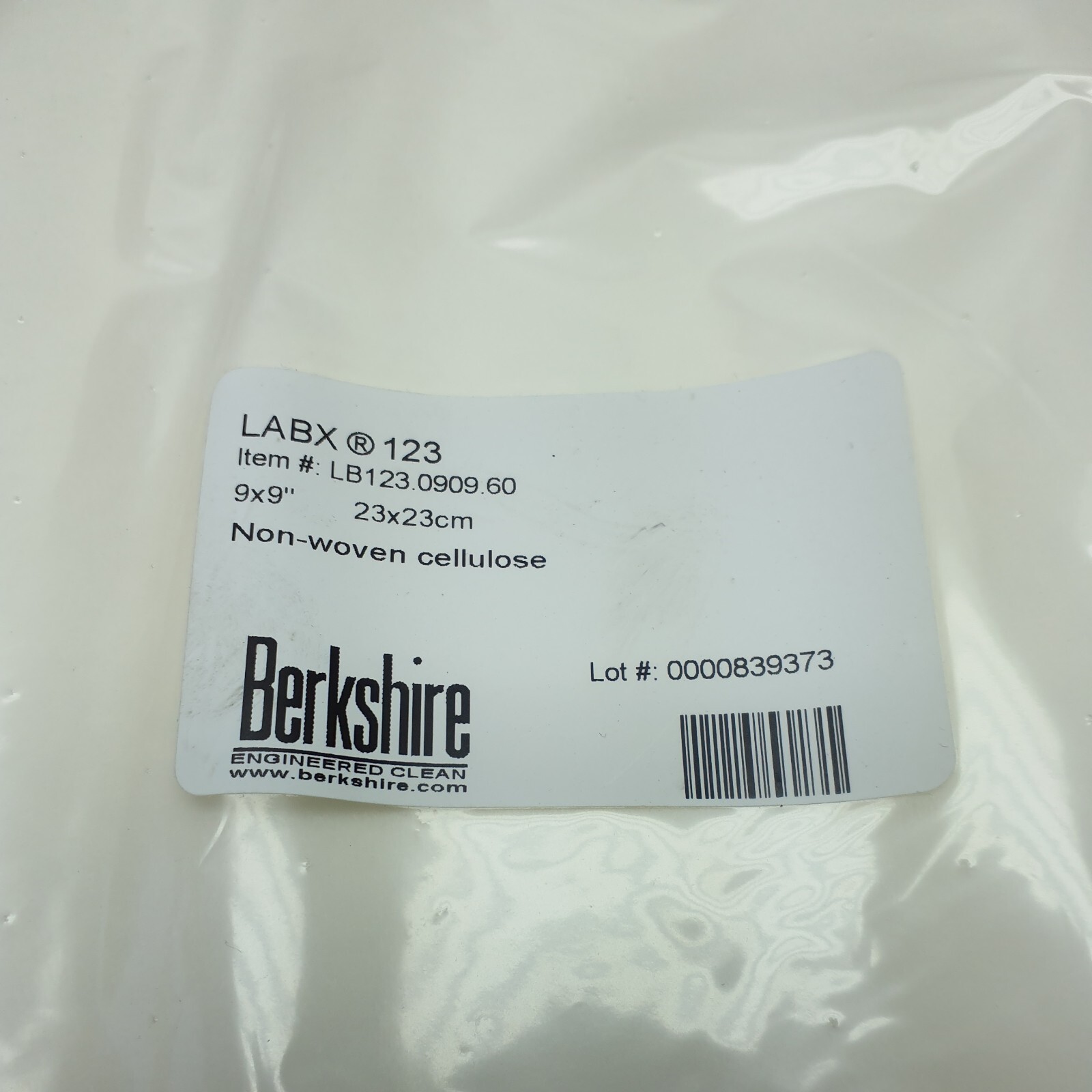 500 Pack Berkshire 9×9 Dry Wipe Soft Pack ISO 5 Class 100 Low Lint Labx (R) 123