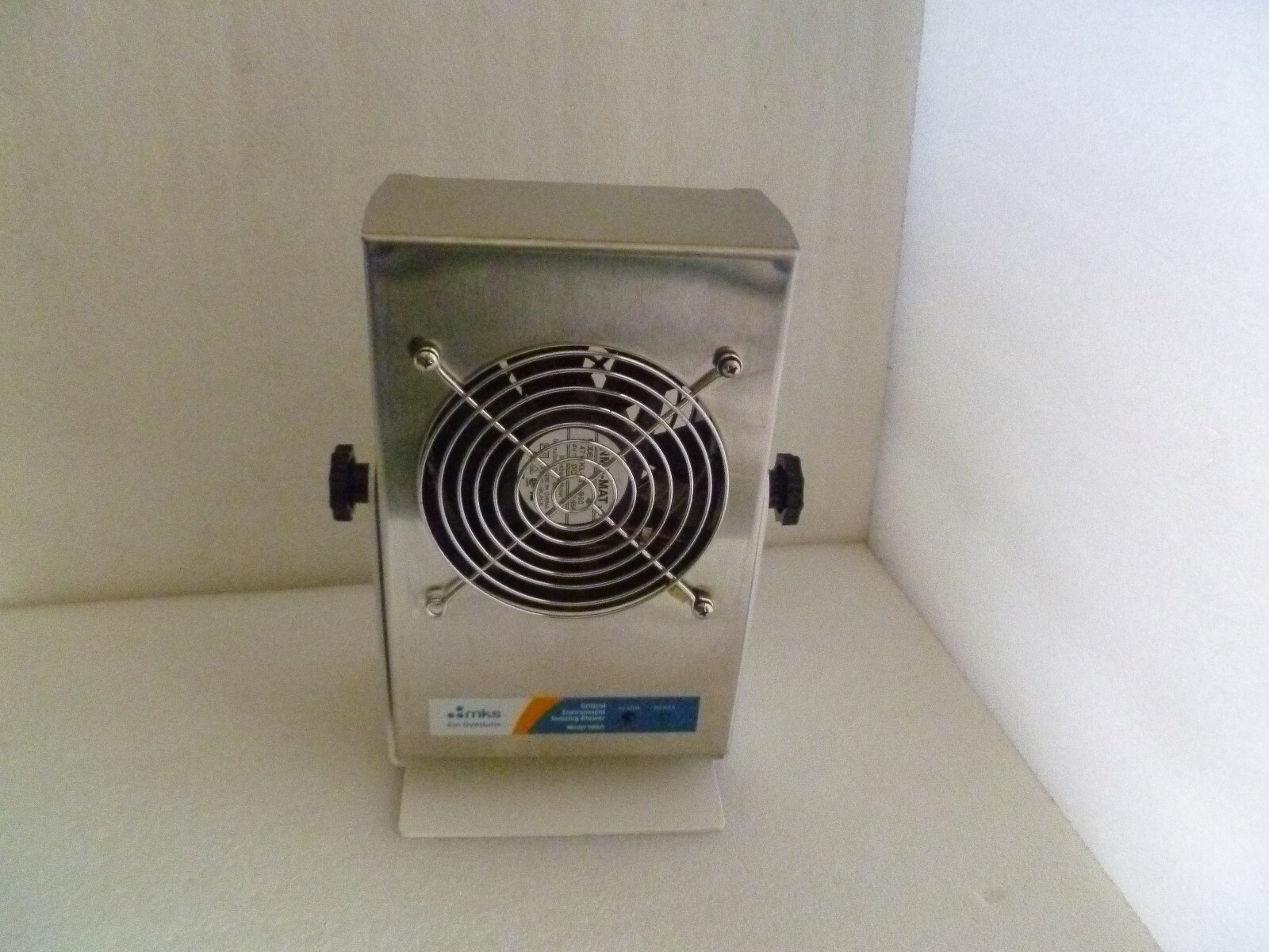 Ion Systems 5802IS Critical Environment Ionizing Blower