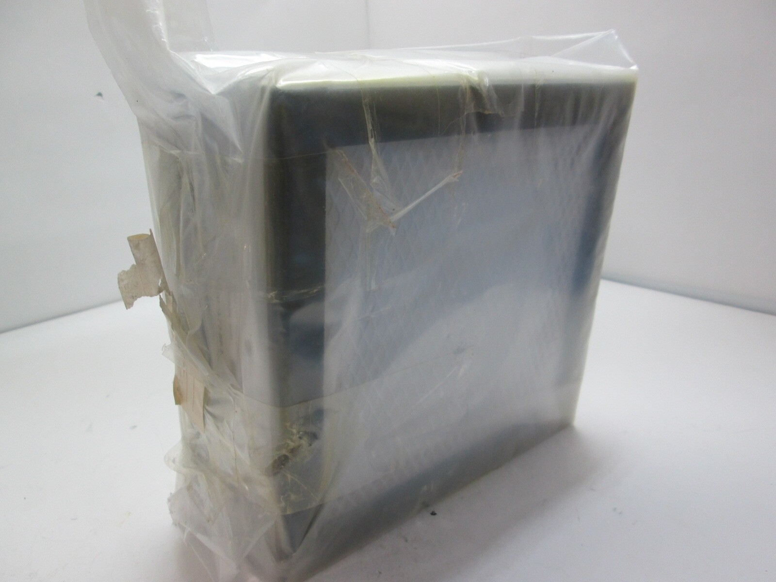 New Flanders 0-009-2-19-03-SU-13-F3-BB-2 Filter, 8″ x 8″, 30 CFM, 3.250 Wide