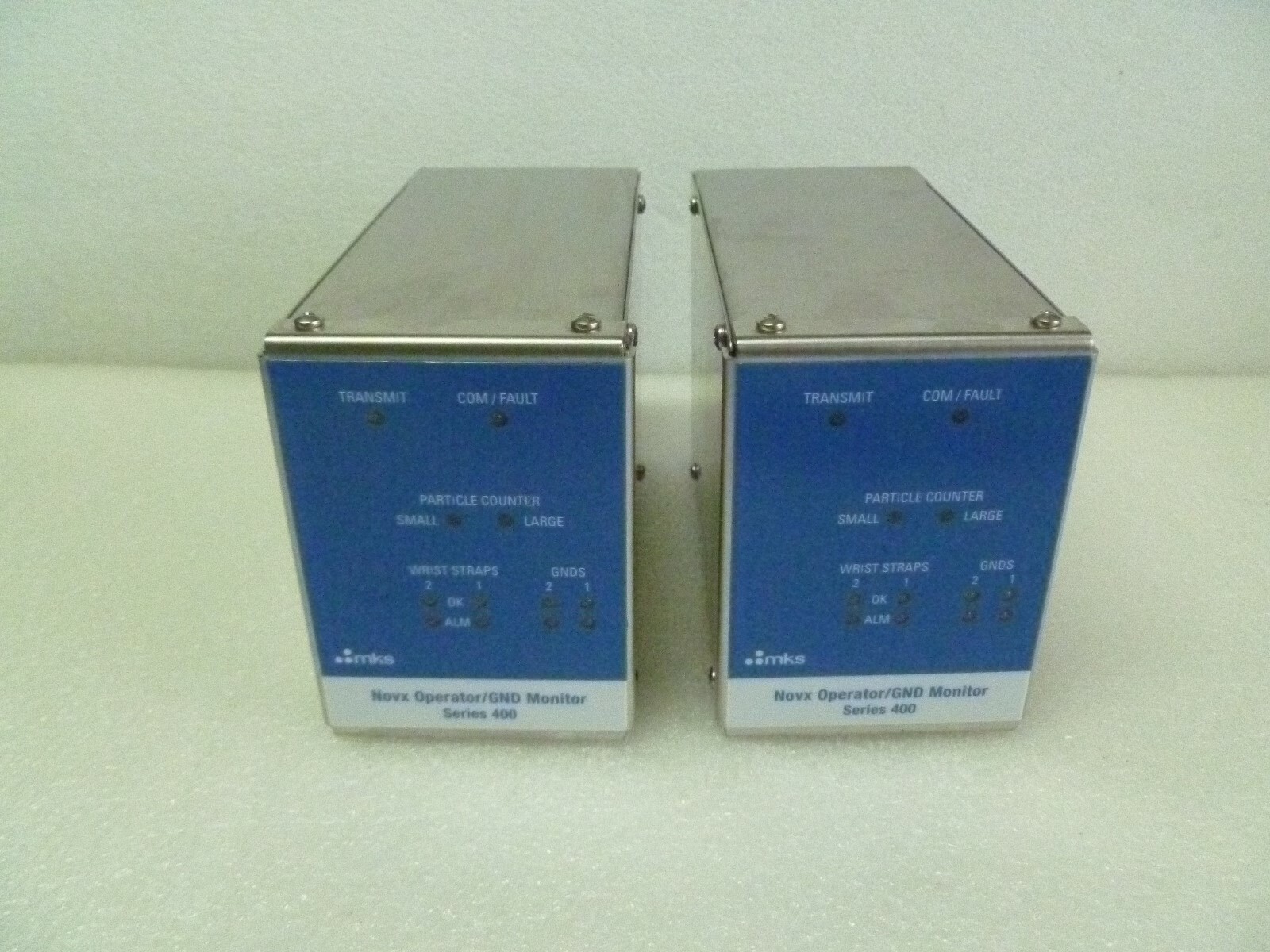 LOT OF 2 NOVX OPERATOR GROUND MONITOR SERIES 400