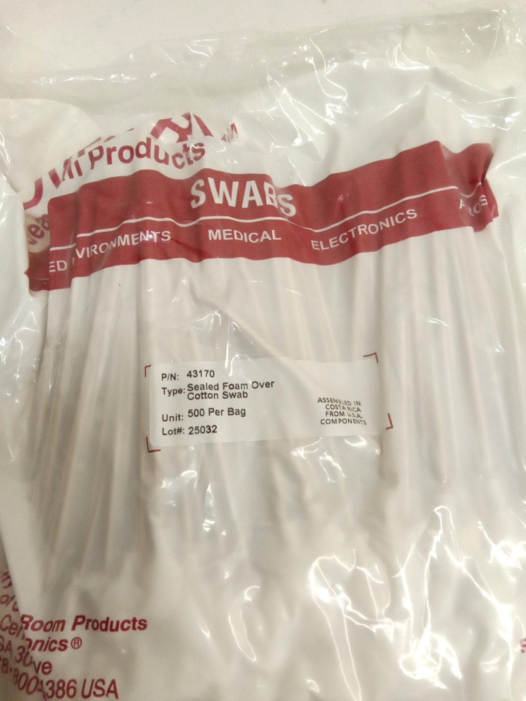 Coventry 43170 Sealed Foam Over Cotton Swabs .80″ x .35″ Head 6.0″ Handle 500pk