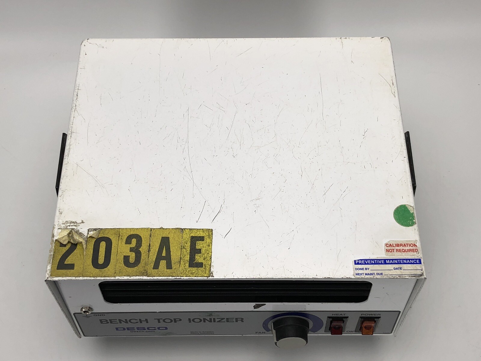 Desco 19500 Bench Top Benchtop Cleanroom Ionizer Blower PARTS ONLY