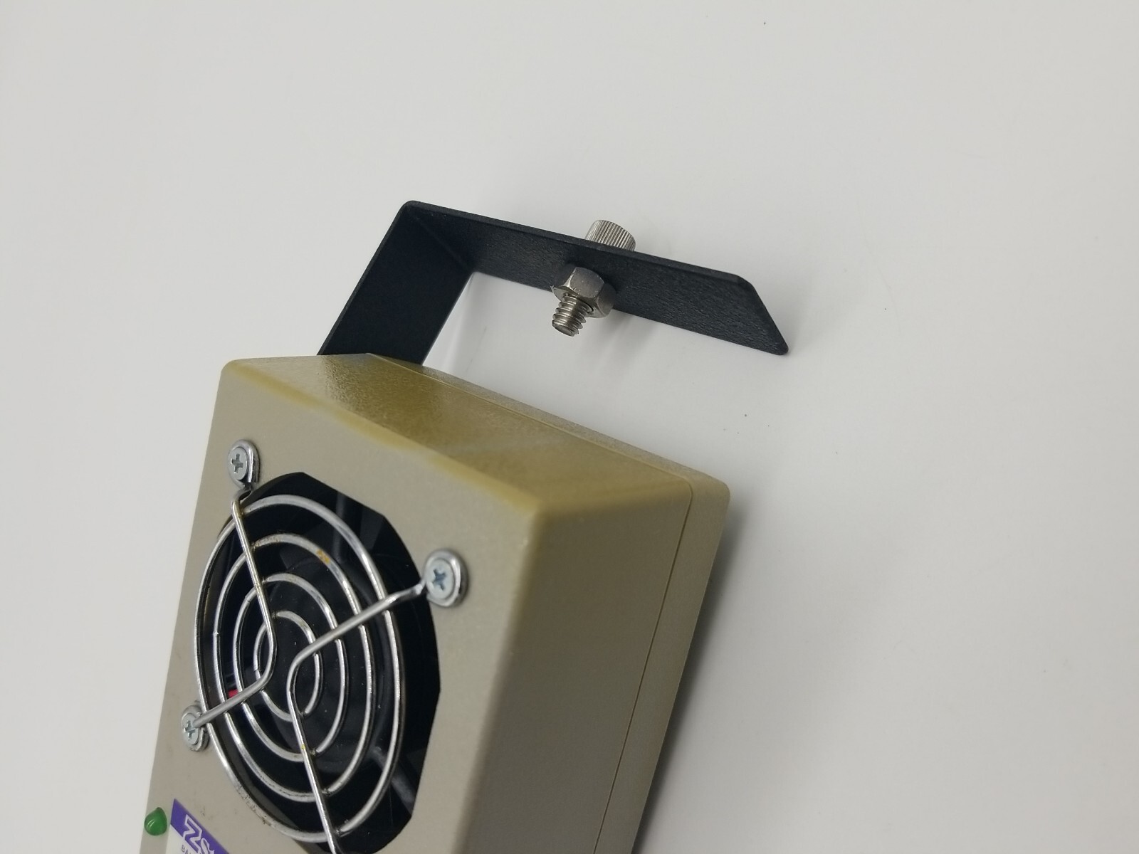 Ion Systems, Zstat 6420 Ionizer Blower with black bracket, Used (A)