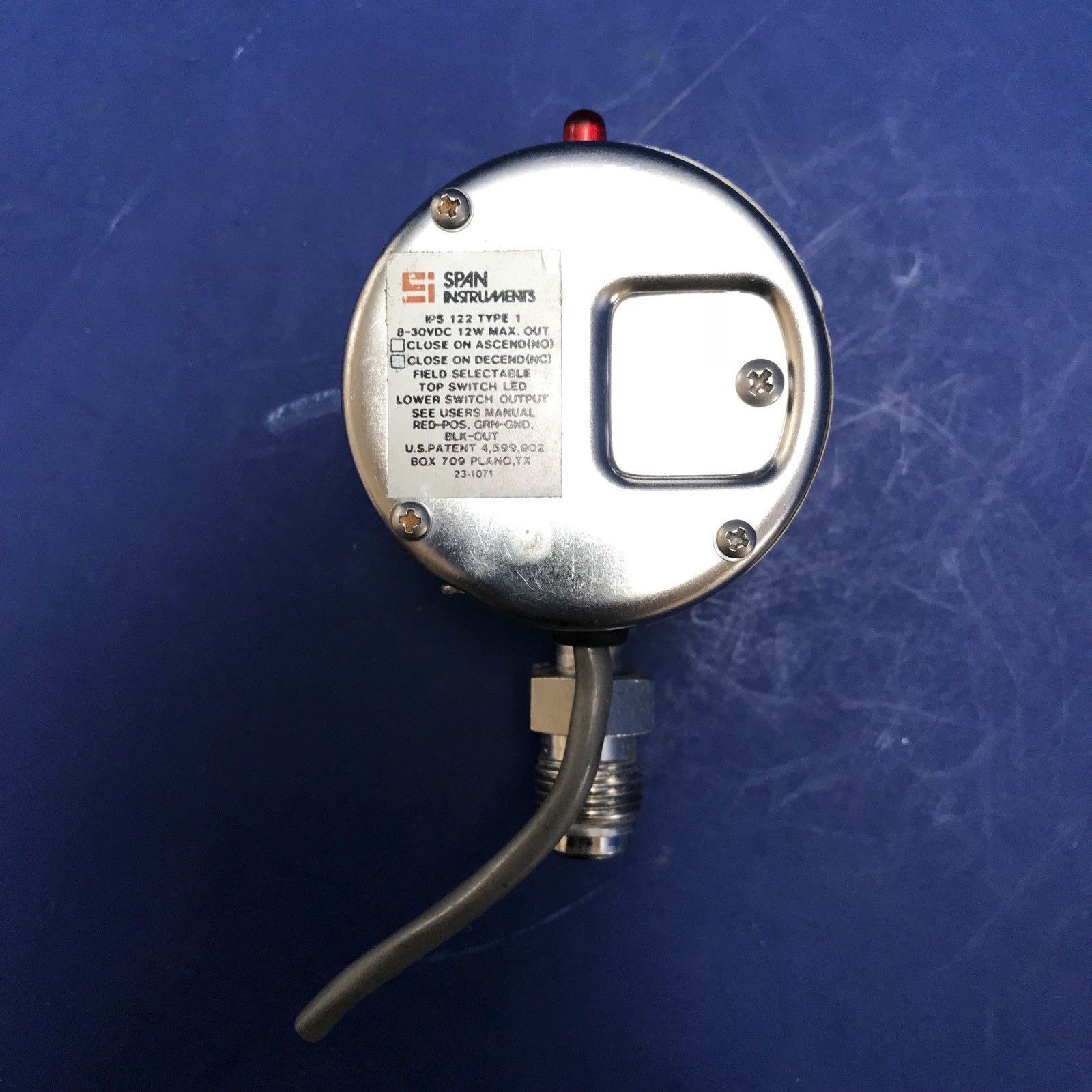 SPAN IPS 122 TYPE 1 Indicating Pressure Switch, 0-1000 psi, 1/4″ MVCR, Used