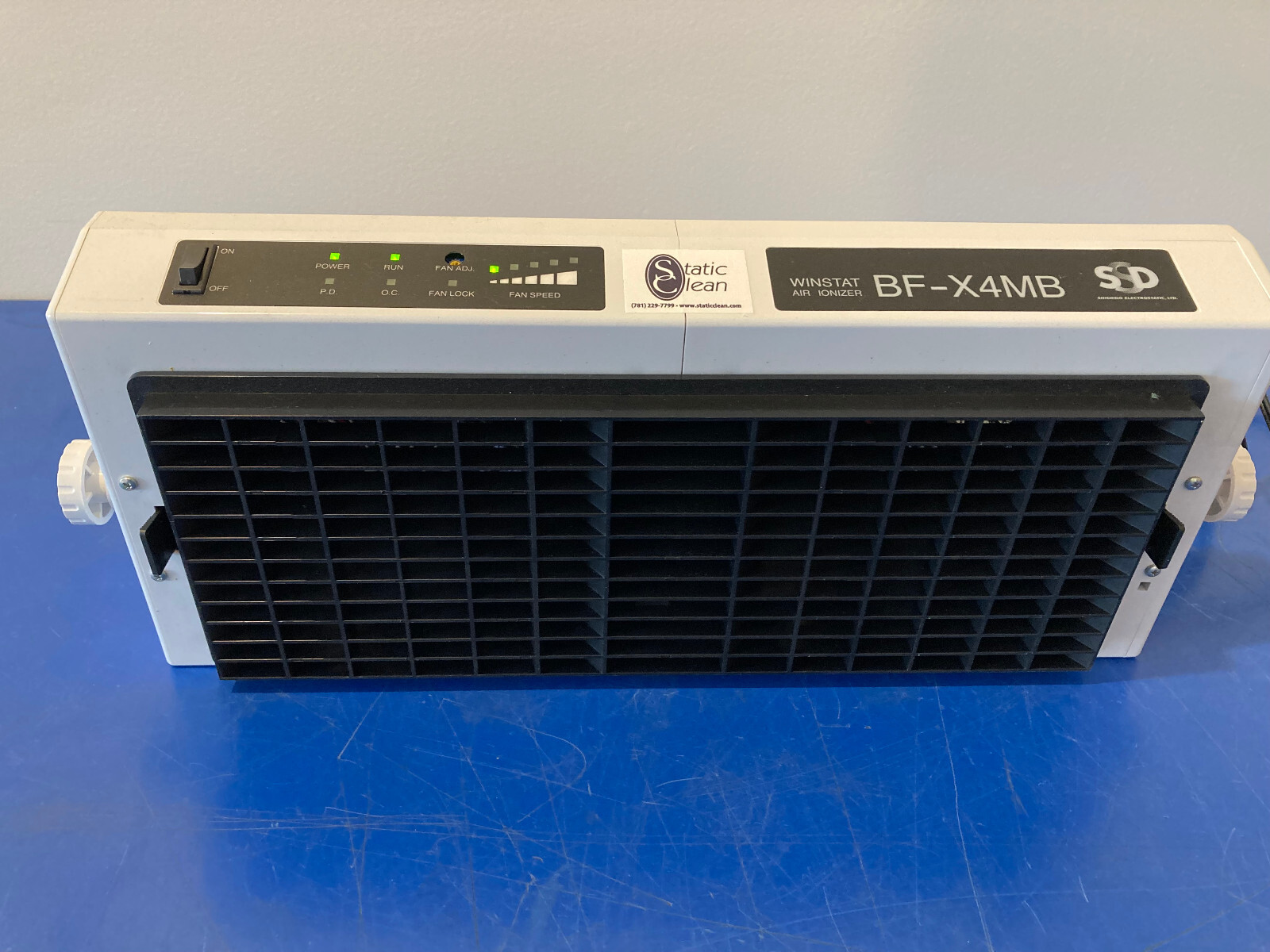 14969 Shishido Electrostatic BF-X4MB winstat Air ionizer about 15″ long 120volt