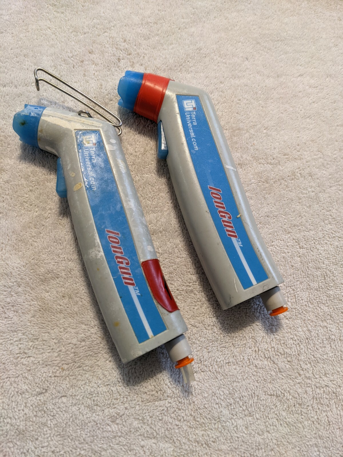 Terra Universal Ionizing Blow Off Gun Lot Of 2 For Parts/Repair