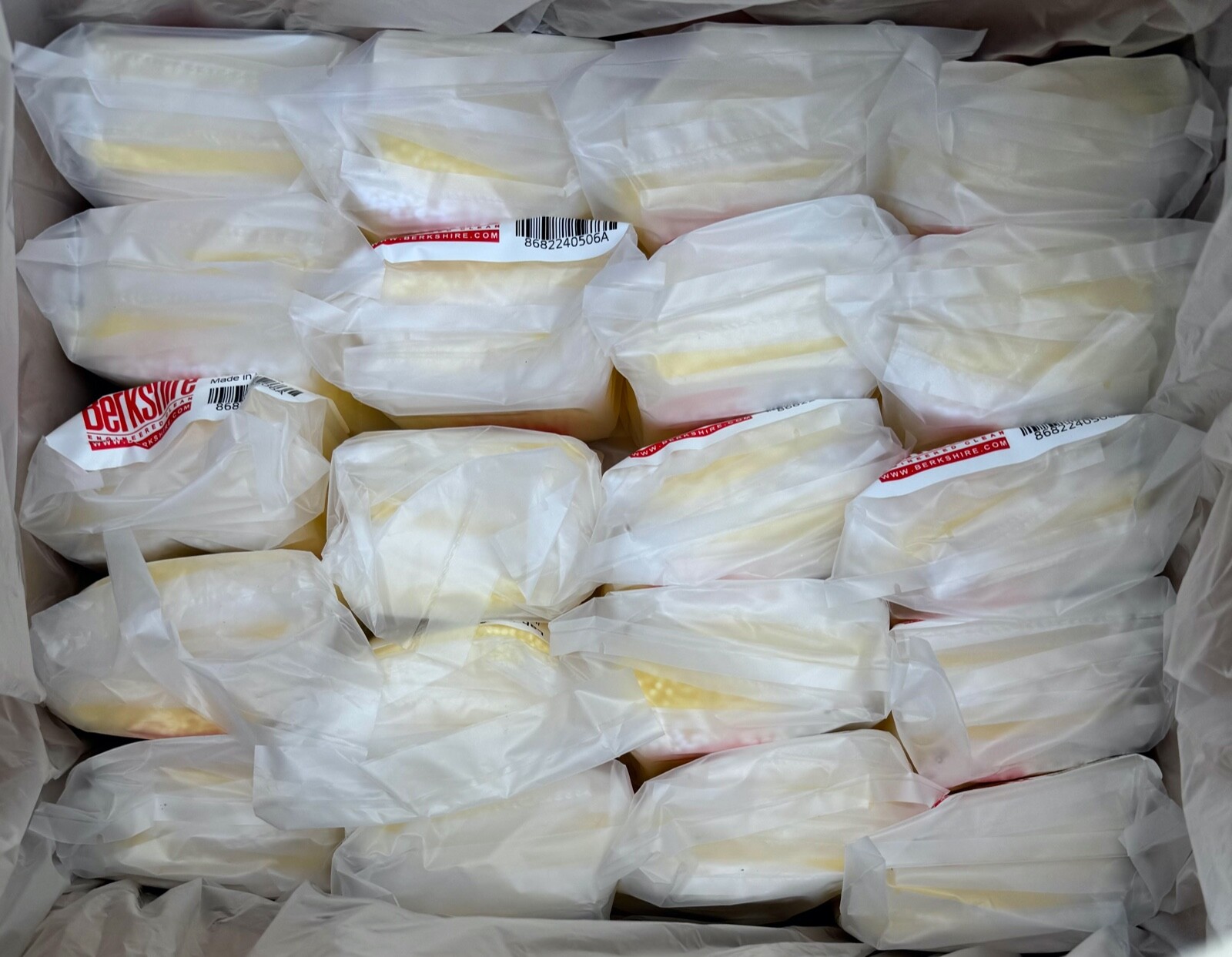 Berkshire LAB TIPS LTP70RSH50 Swab Polyester Laundered (40 Bags of 100 each)