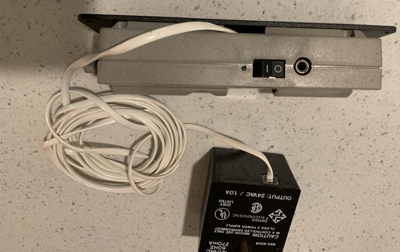 Ion Systems Model 6115, Z-Stat AirForce Ionizer IsoStat Technology