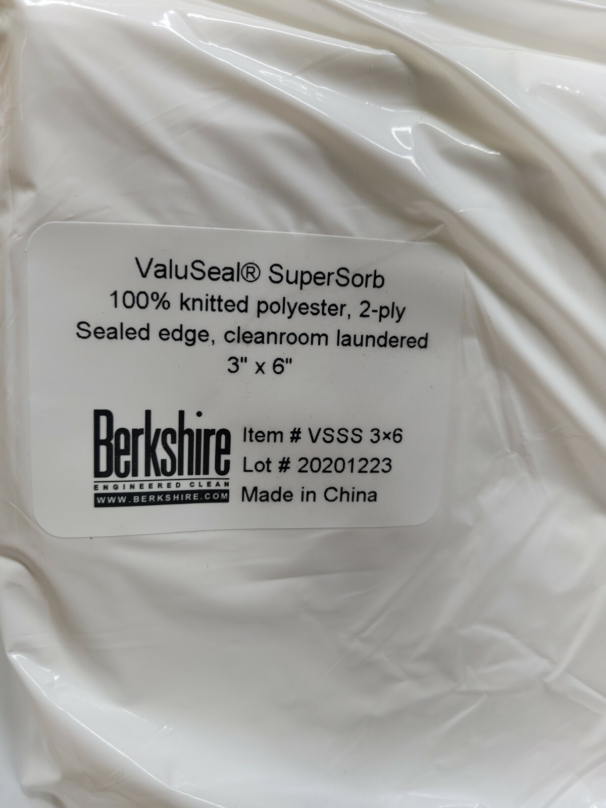 2ct Berkshire ValuSeal SuperSorb 2-ply Sealed Edge Cleanroom 3×6 Wipers 150/pk
