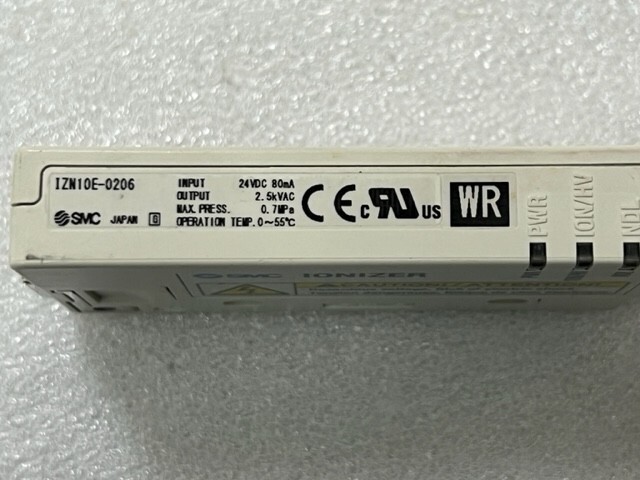 SMC IZN10E-0206 24VDC 8mA Ionizer Used