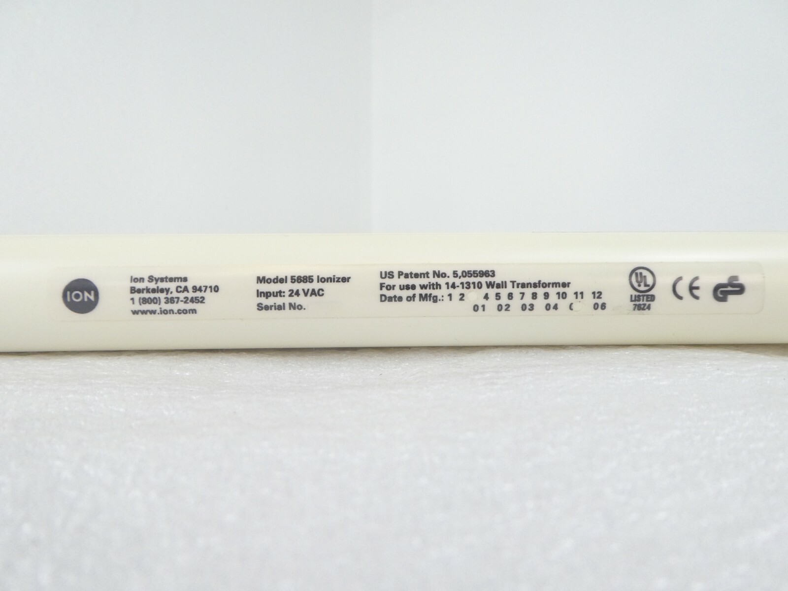 ION Systems 5685 22″ AeroBar Ionizer Bar Set of 2 300mm KLA-Tencor eS31 Working
