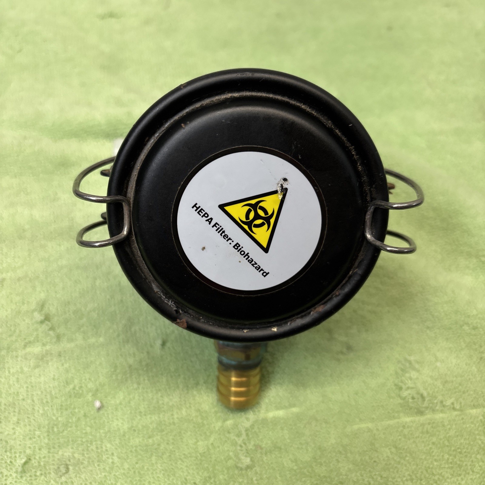 Round Canister 4″ x 3″ with 1/2″ Nipples HEPA Air Filter 2 1/2″ width x 2 5/8″