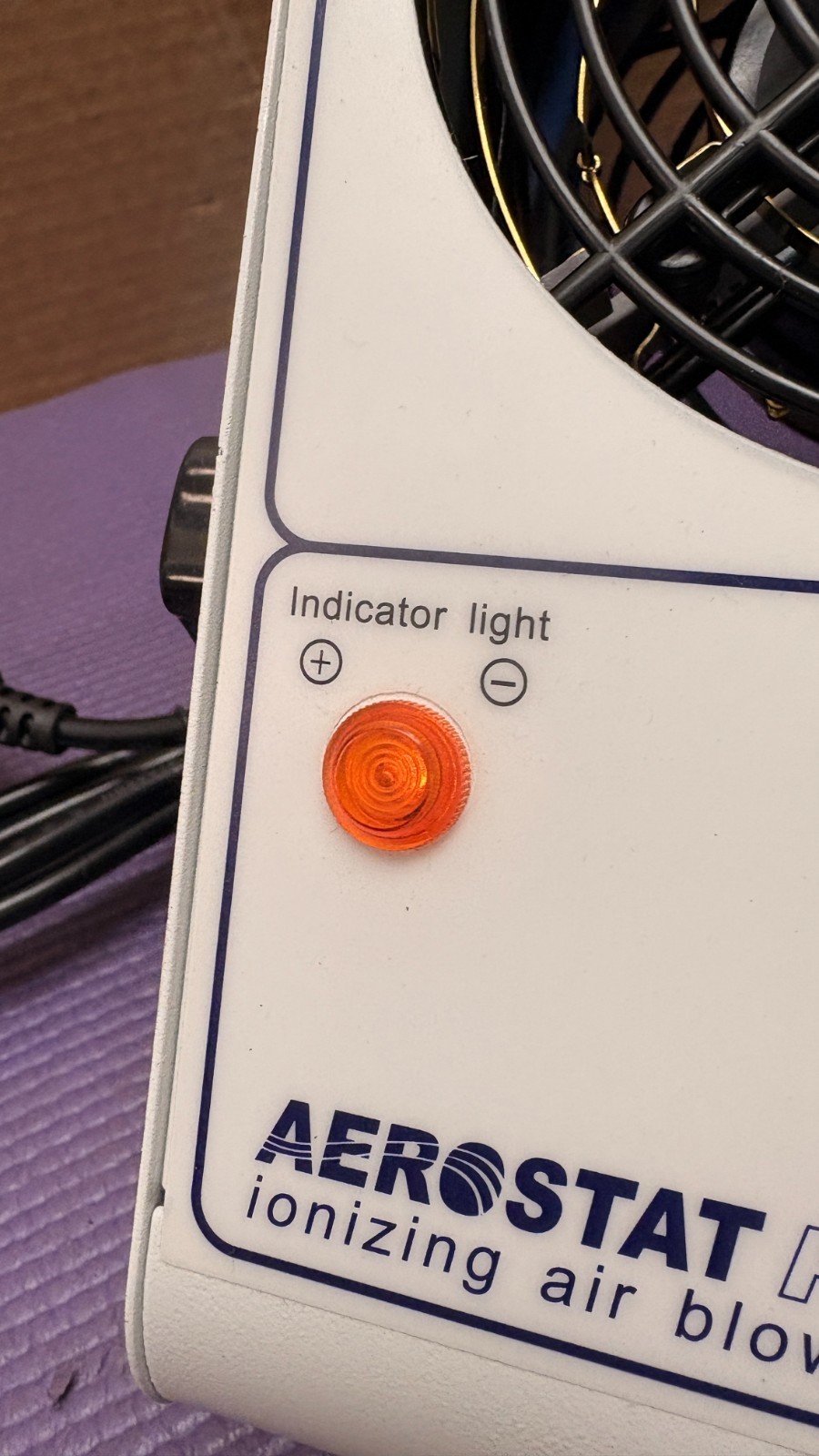 Aerostat PC Ionizing Air Blower W/ Power Cord & Indicator Light