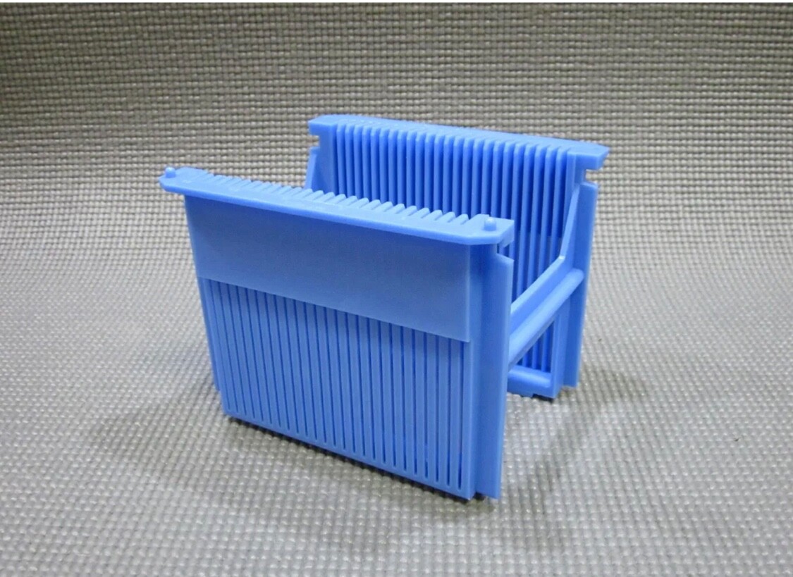 PA92-39M-0603 Entegris / Fluoroware 100mm (4″) Solar Cell Wafer Carrier
