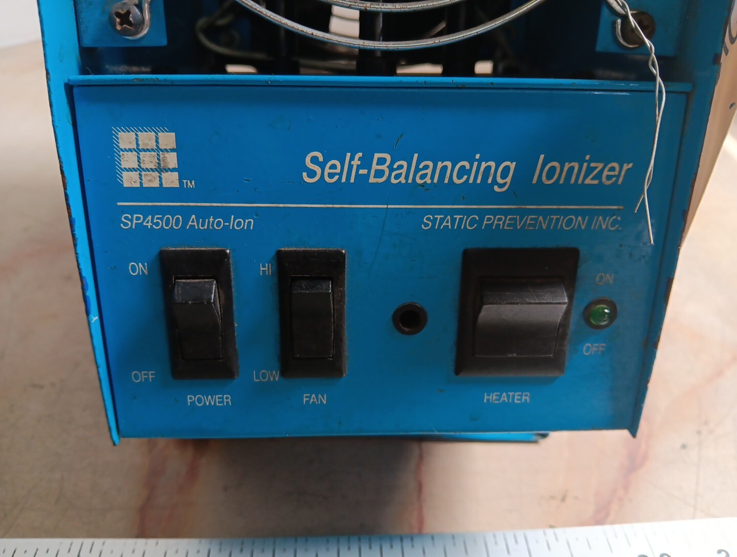 STATIC PREVENTION INC SP4500 AUTO-ION SELF BALANCING IONIZER