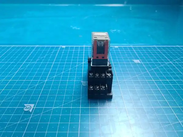 Omron MY4N-CR+2597YF Etch