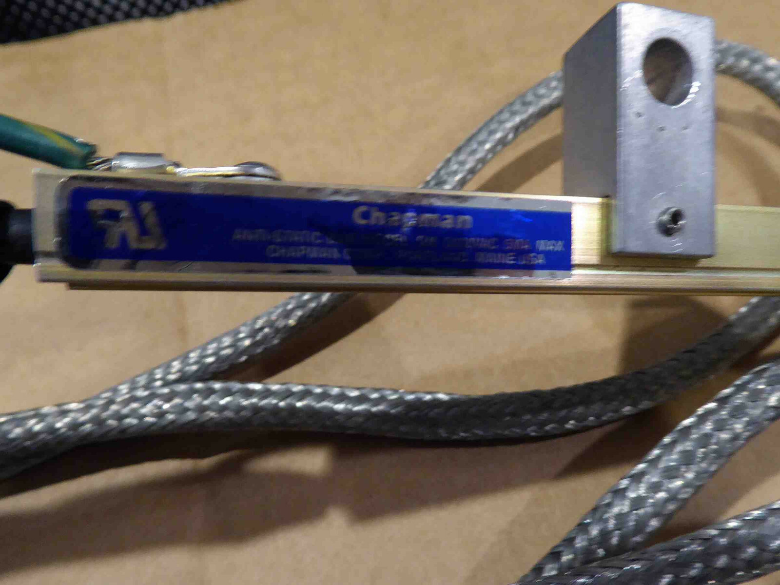 Chapman High Voltage 11293 Power Supply and SM Anti Static Bar Creo 13-4085