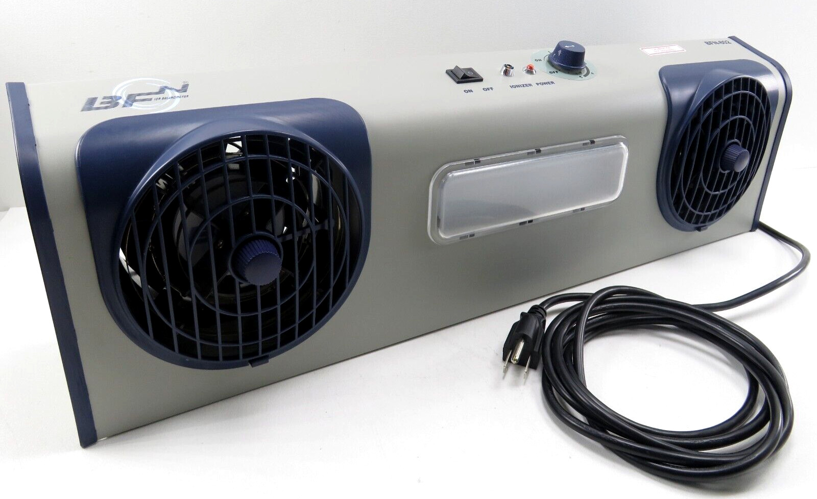 Transforming Technologies BFN-802 Overhead Lonizer w/ LED Light (Power Tested)