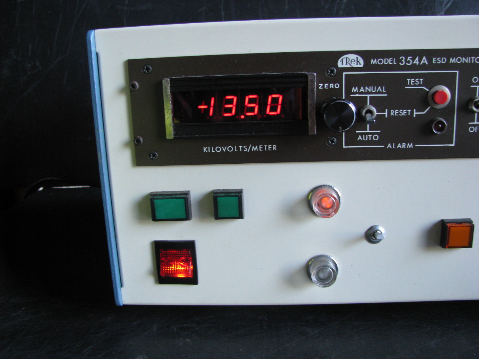 ION SYSTEMS CPM-354 CHARGE PLATE MONITOR w TREK 354A ESD MONITOR SIMCO