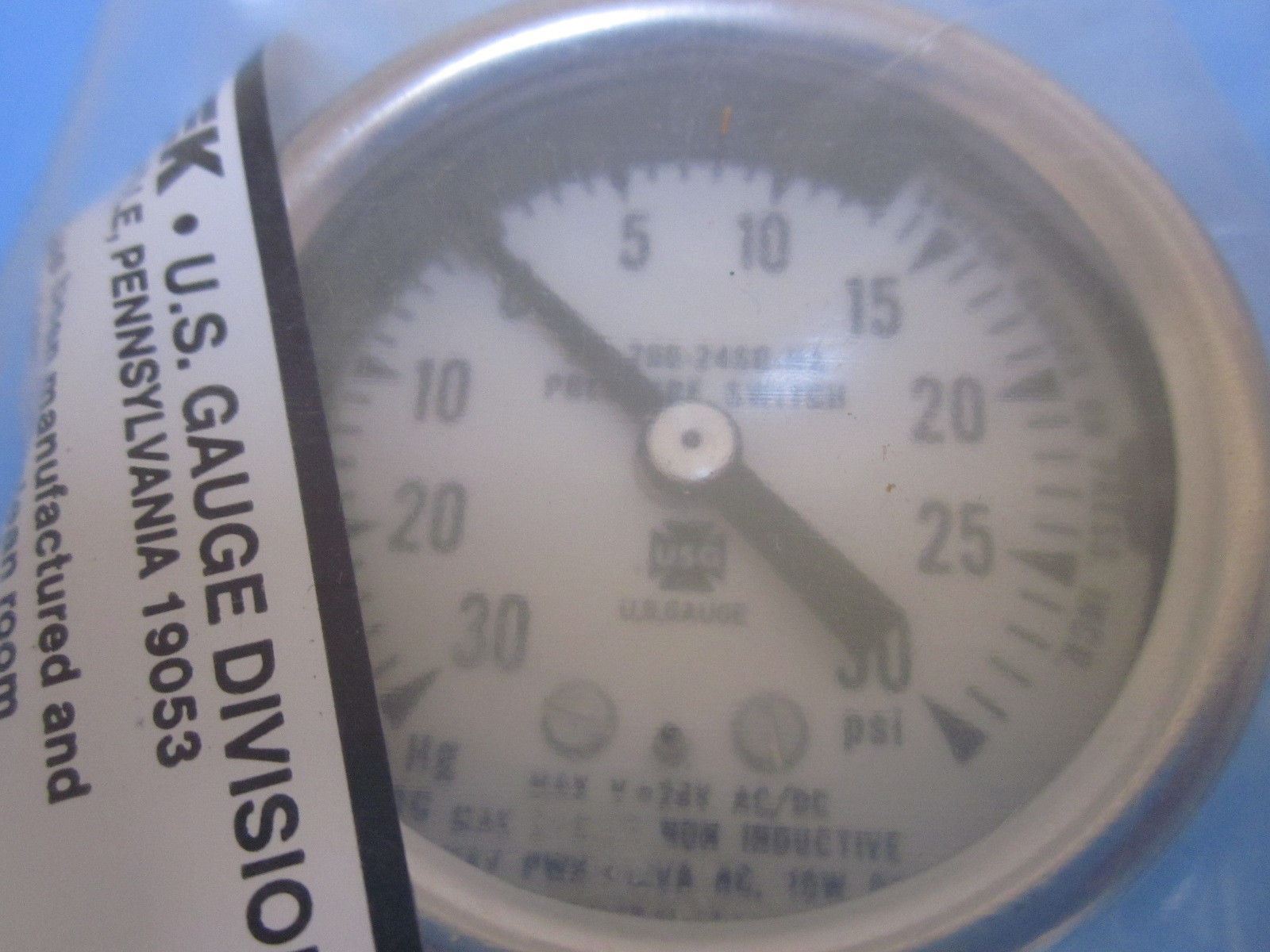Ametek Gas Indicating Pressure Switch, IPS-200-24SGFT, 2″, Class 100, 30-0-30