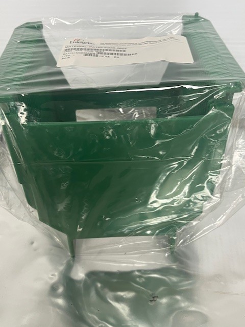 ENTEGRIS 150 mm GREEN Wafer Cassette, PA182-60MB-0605, NOS