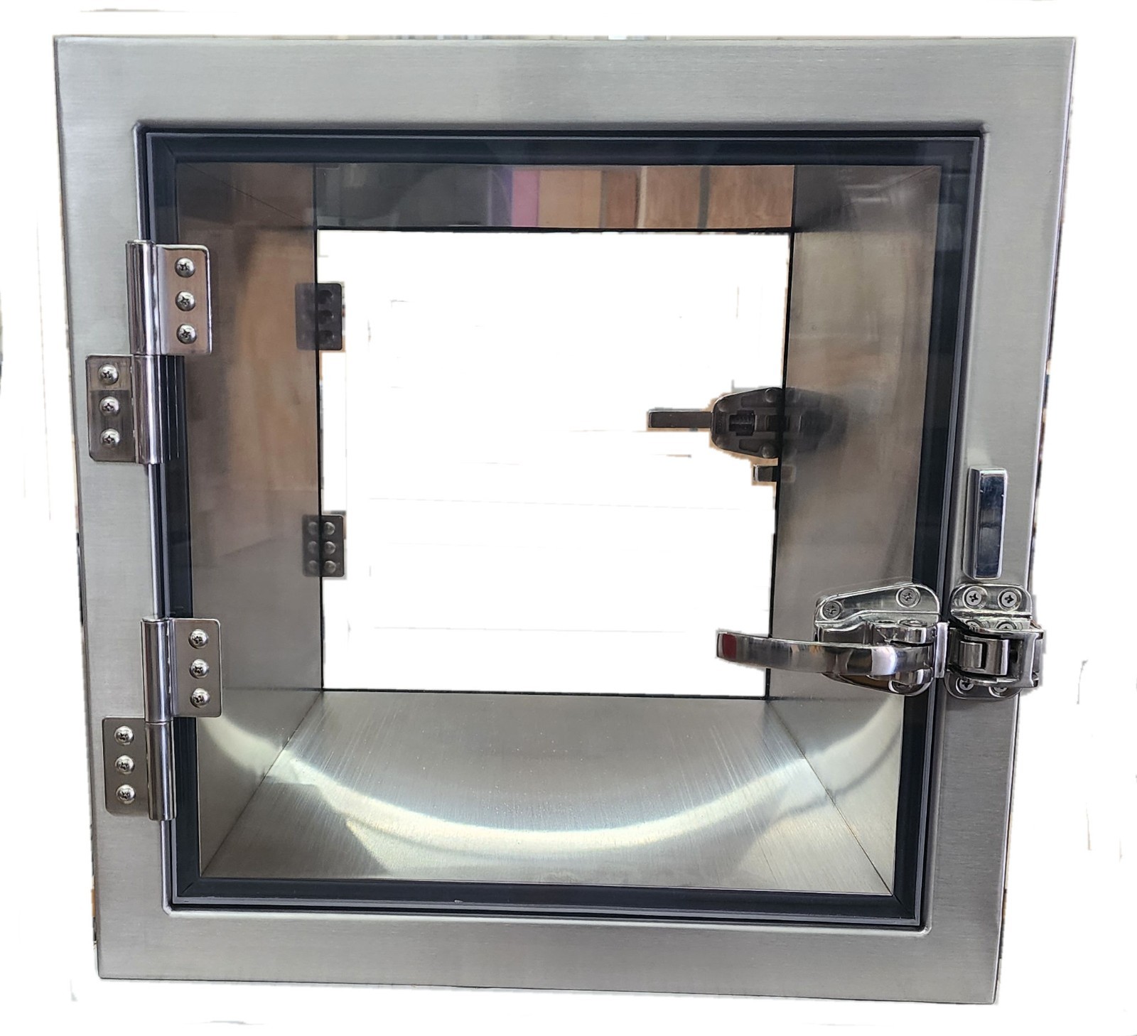 Double wall 304 stainless steel cleanroom pass through 18″ x 18″ x 18″ OD