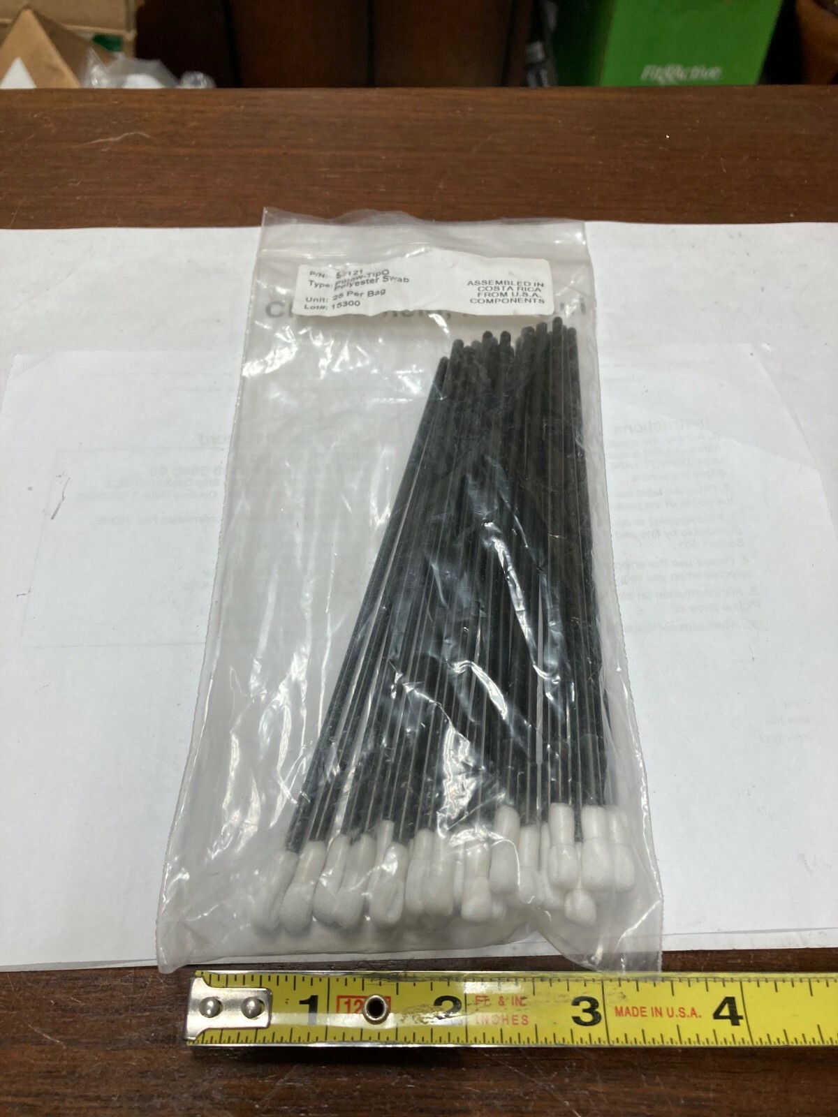 *** Bag of 25 ***, COVENTRY 52121 Swabs, Cleanroom, Polyester, White, 6-1/4″