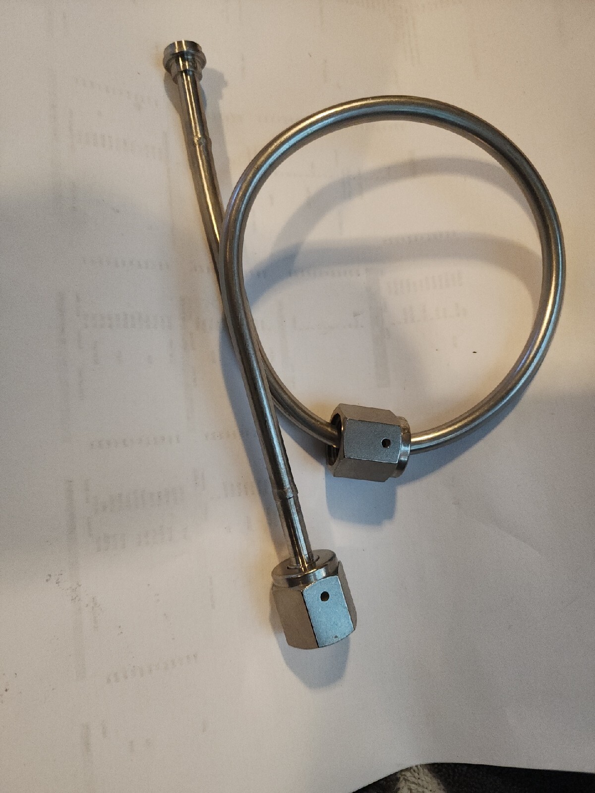 Swagelok Cajon Stainless Steel 1/4″ Tubing Female 180 Degree Circular 316
