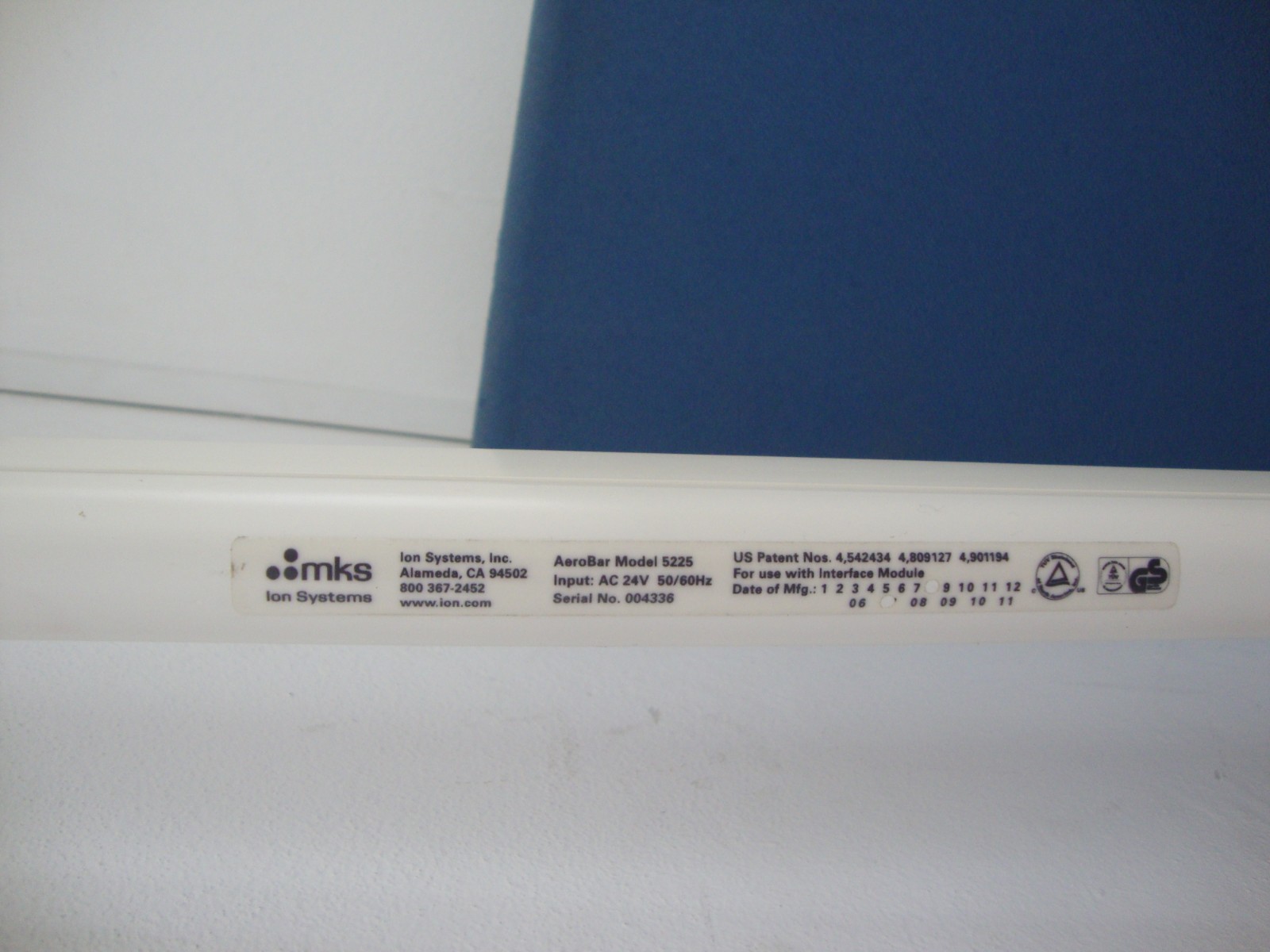 MKS ION Systems AeroBar Modell 5225 142 cm