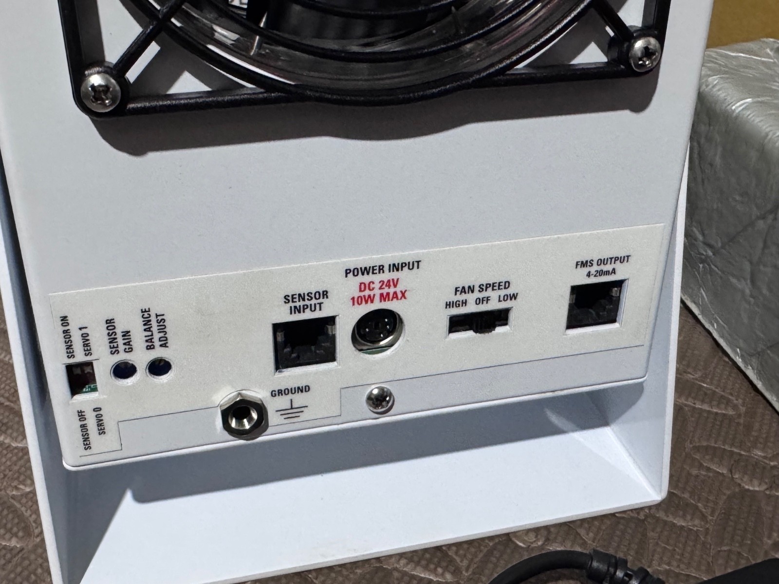 SIMCO ION MODEL 5802I CRITICAL ENVIRONMENT BENCHTOP IONIZING BLOWER