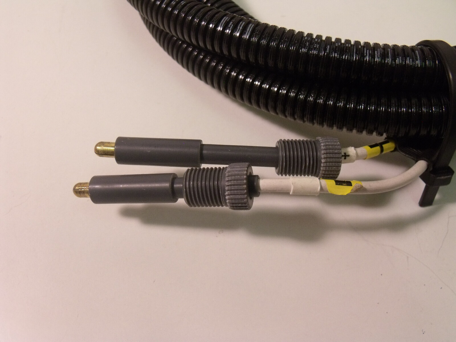 Meech Hyperion 971 Pulsed DC Anti Static Bar: Approximately 12″ OAL
