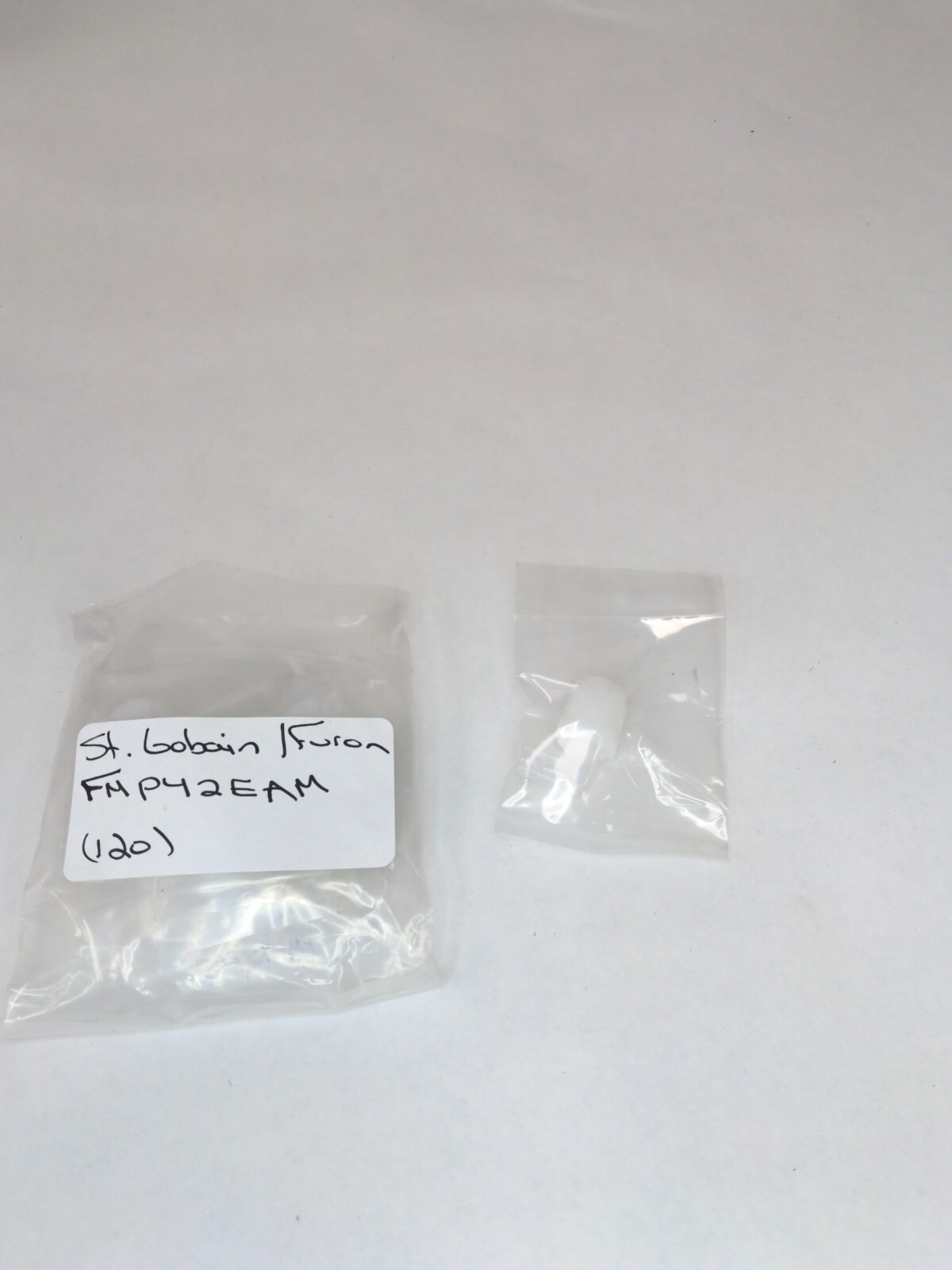 ST. GOBAIN/FURON ELBOW MALE ADAPTOR FMP42EAM