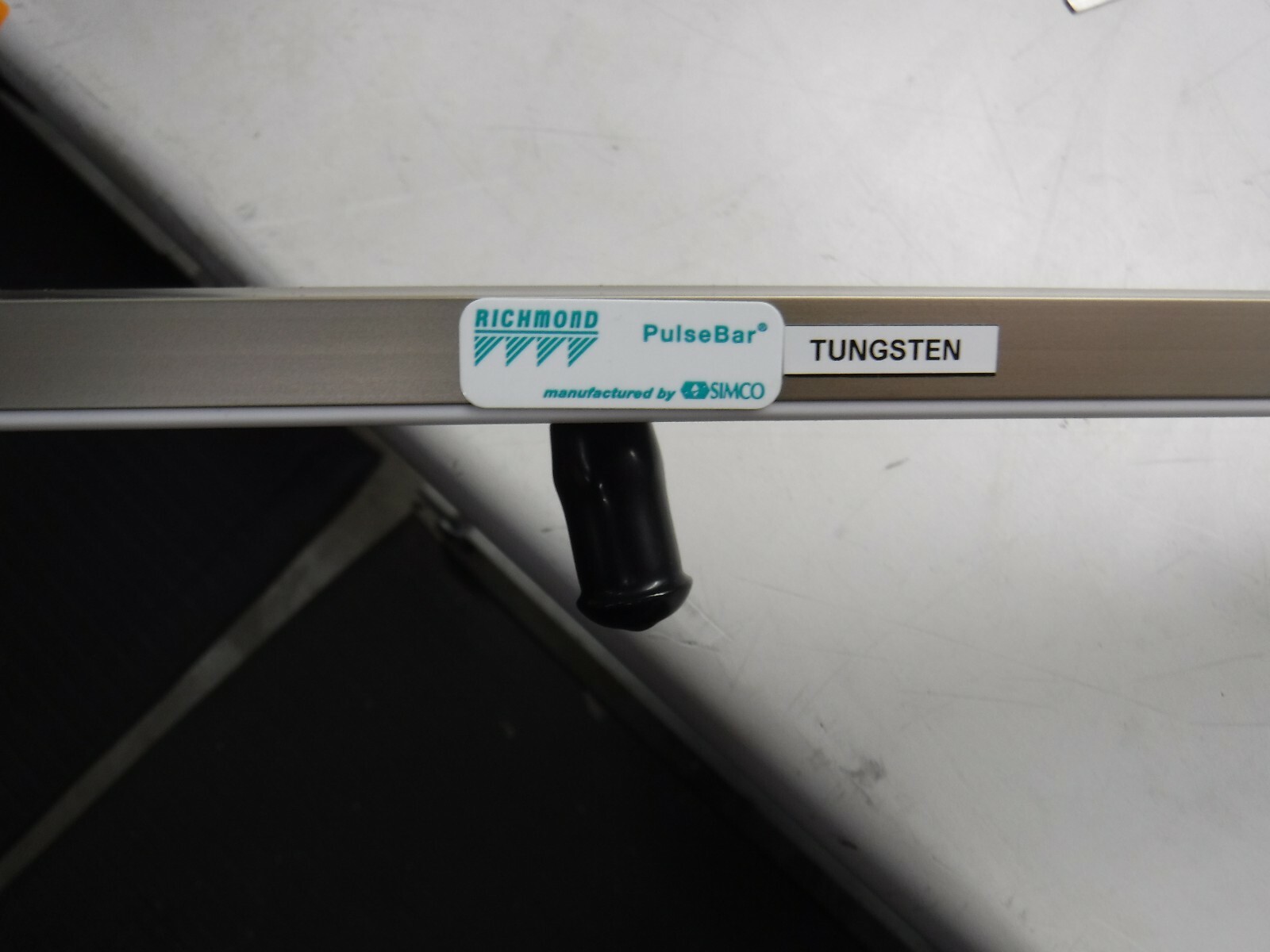 Simco Richmond Pulse Bar Tungsten 36 inches long 11 ports