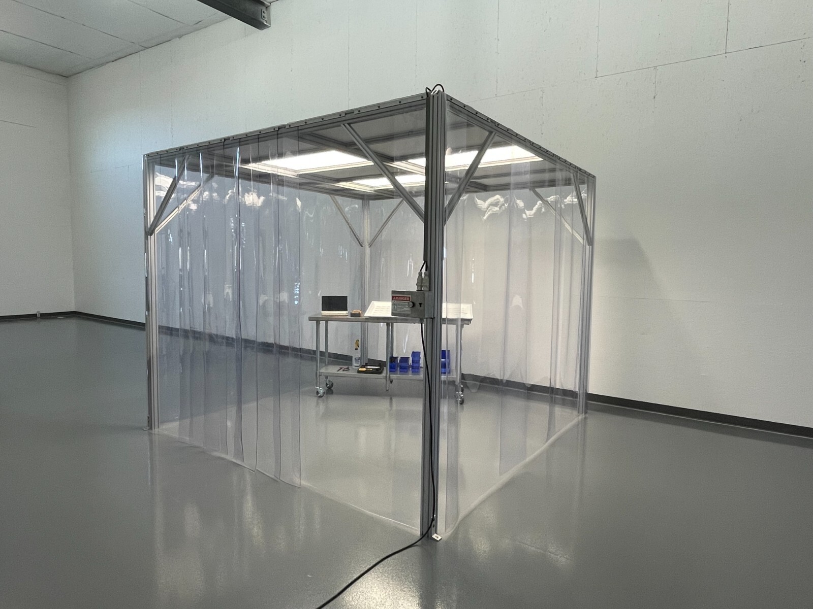 12′ x 12′ SOFT Wall Clean Room ISO8 class 100,000 HEPA Filter Cleanroom; DIY-Kit