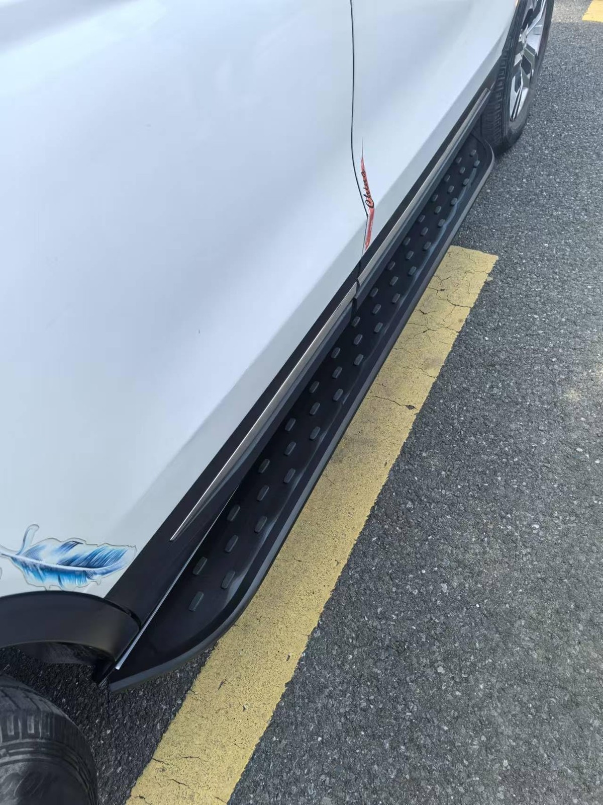 2Pcs Running Boards Step Bars for R1S 2021-2025 Fixed with Brackets