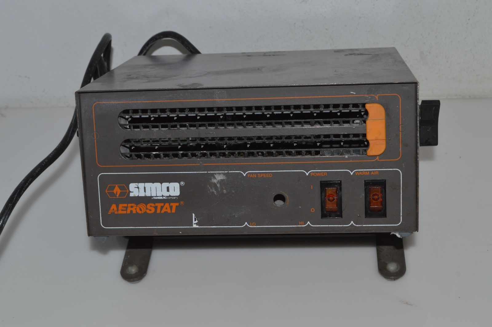 SIMCO AEROSTAT MODEL A300 IONIZED HEATED VARIABLE SPEED AIR BLOWER (IML3)